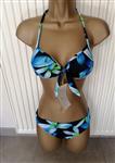 Voorgevormde Bikini in Blauwe Tinten + Pareo