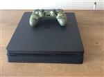 PlayStation 4.   1TB