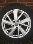 17Original Audi Q2 T-ROC Velgen Banden Steek 5x112