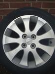 15”Daihatsu lichtmetalen velgen met Banden 4x100