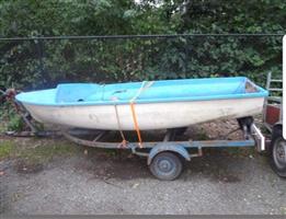 Bootje met trailer