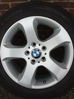 17 BMW X3 VW T5 Velgen en Banden Steek 5x120