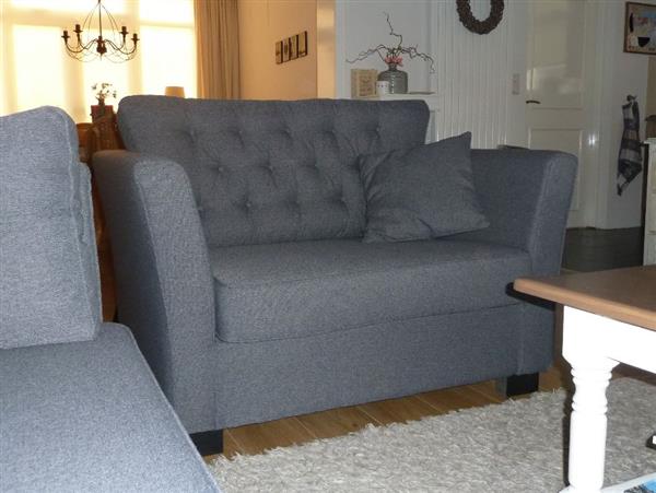 Grote foto loveseat met knopen huis en inrichting stoelen