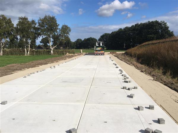 Grote foto terrastegel stelconplaat betonplaat keerwand doe het zelf en verbouw overige doe het zelf en verbouw