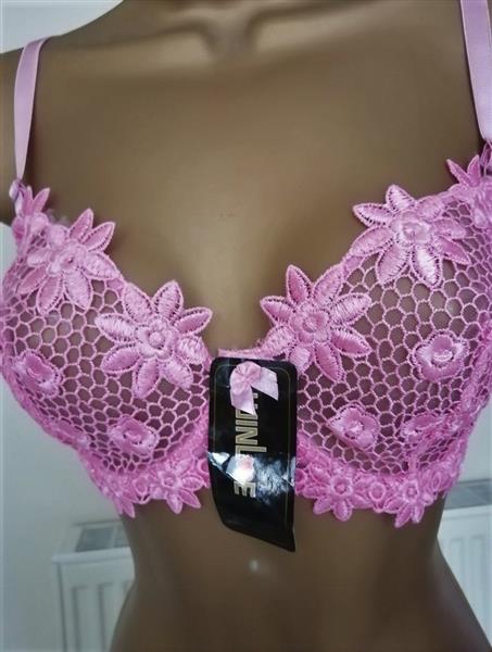 Grote foto chique fuchsia roze bh met slip voor d cups kleding dames ondergoed en lingerie