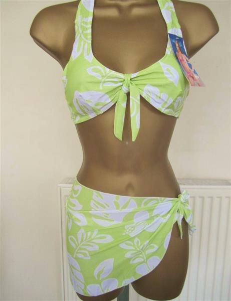 Grote foto pistache bikini met witte print en pareo kleding dames badmode en zwemkleding