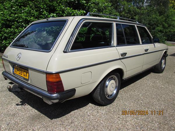 Grote foto mercedes benz 240 td 1985 auto mercedes