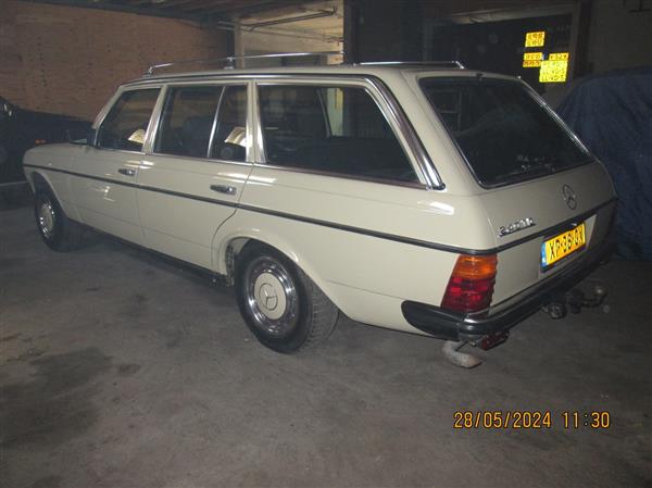 Grote foto mercedes benz 240 td 1985 auto mercedes