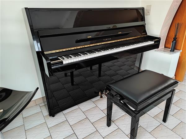 Grote foto piano yamaha p2 muziek en instrumenten piano en vleugels