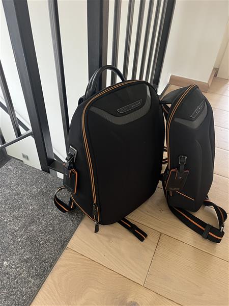 Grote foto tumi mclaren torque sling en velocity rugzak vakantie accessoires