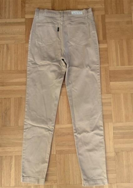 Grote foto mooie casual beige stretch broek maat 38 kleding dames broeken en pantalons