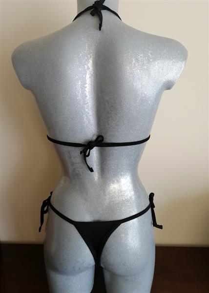 Grote foto zwarte 3 delige bikini met string en pareo kleding dames badmode en zwemkleding