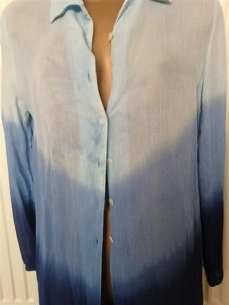 Grote foto doorzichtige tuniekblouse in 3 blauwe tinten kleding dames tuniekjes