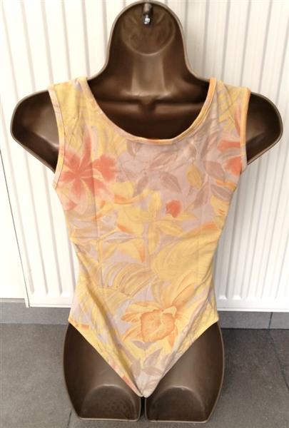 Grote foto caroline biss zachtgele body met print 38 40 kleding dames tops