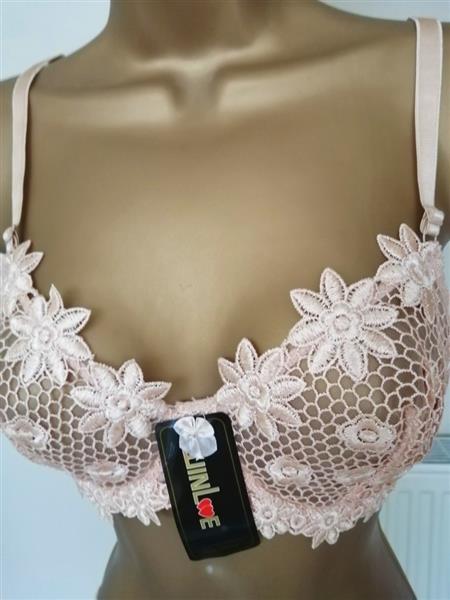 Grote foto chique goudbeige bh met slip d cups kleding dames ondergoed en lingerie