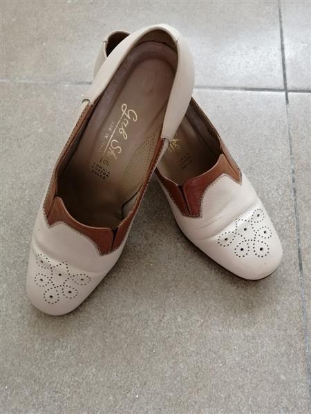 Grote foto cremekleurige schoenen met brogue gab shoe kleding dames schoenen