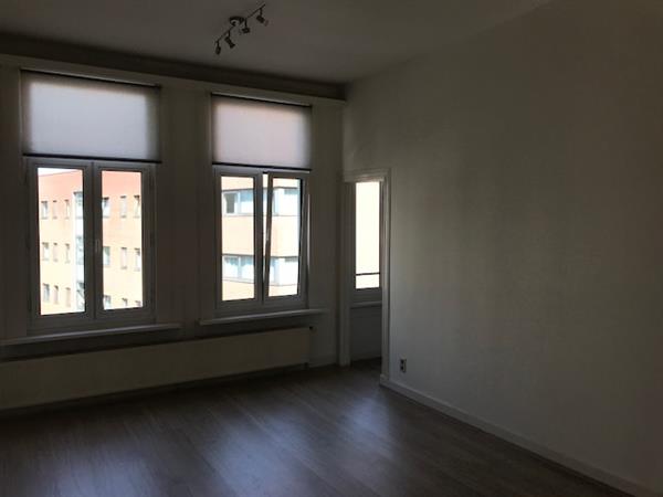 Grote foto spacious move in ready in t zuid antwerp huizen en kamers appartementen en flat