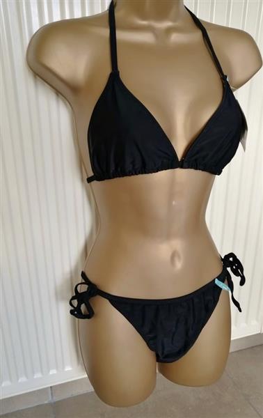 Grote foto mooie zwarte bikini met koordjes small en medium kleding dames badmode en zwemkleding