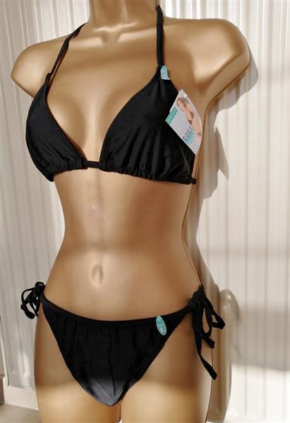 Grote foto mooie zwarte bikini met koordjes small en medium kleding dames badmode en zwemkleding