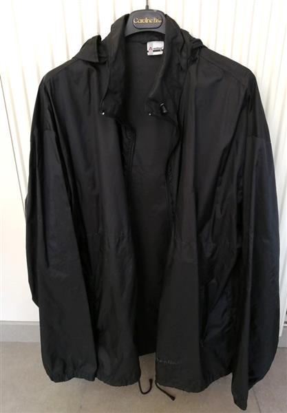 Grote foto knap zwart windjack met oprolbare kap xl xxl kleding heren jassen zomer