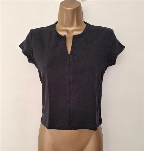 Grote foto kort zwart shirt met mooie halsuitsnijding esprit kleding dames tops