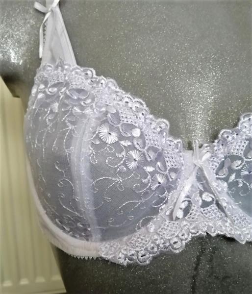 Grote foto romantische witte doorzichtige bh 65c tot 80c kleding dames ondergoed en lingerie