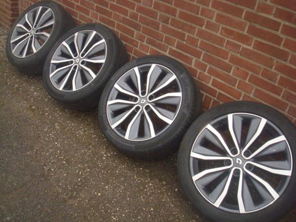 Grote foto 19 inch originele velgen renault kadjar 5x114.3 auto onderdelen banden en velgen