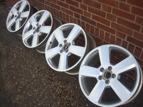 Grote foto 18 inch origineel rs6 velgen gebruikte 5x112 auto onderdelen banden en velgen