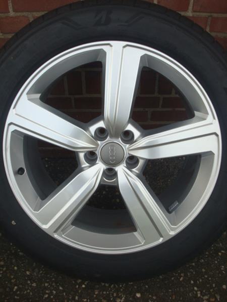 Grote foto 20 inch audi e tron s line velgenset steek 5x112 auto onderdelen banden en velgen