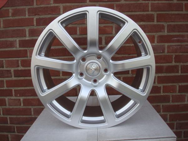 Grote foto 18 inch tt rs4 veelgen steek 5x112 auto onderdelen banden en velgen