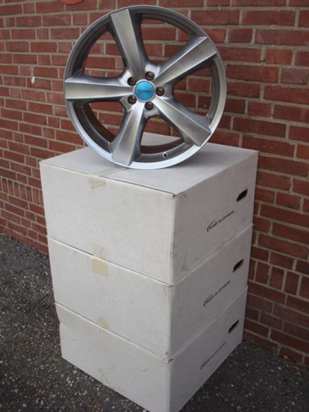 Grote foto 19 inch dezent velgen nieuwe set steek5x100 auto onderdelen banden en velgen