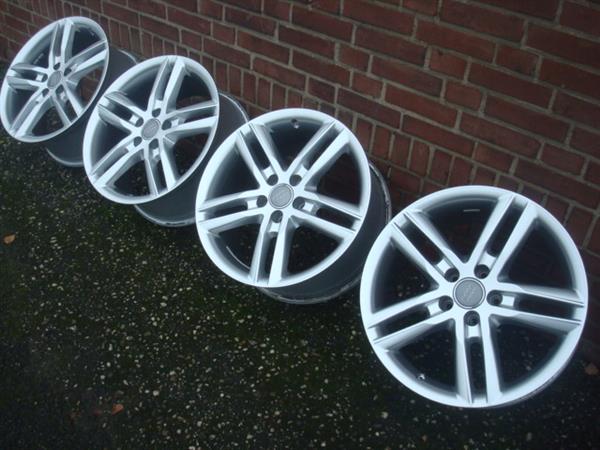 Grote foto 18 originele audi a4 s4 8k b8 s line velgen 5x112 auto onderdelen banden en velgen