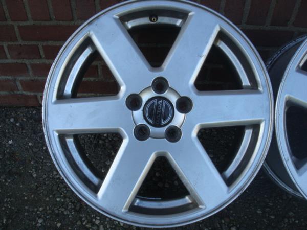 Grote foto 17 inch originele volvo velgen steek 5x108 auto onderdelen banden en velgen