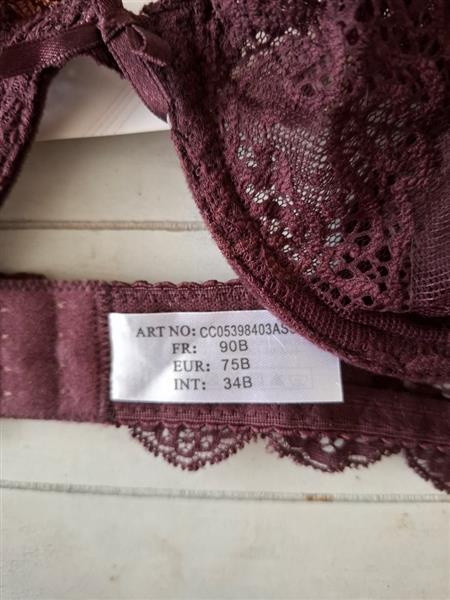 Grote foto bh in prachtige aubergine kant 70b en 75b kleding dames ondergoed en lingerie merkkleding