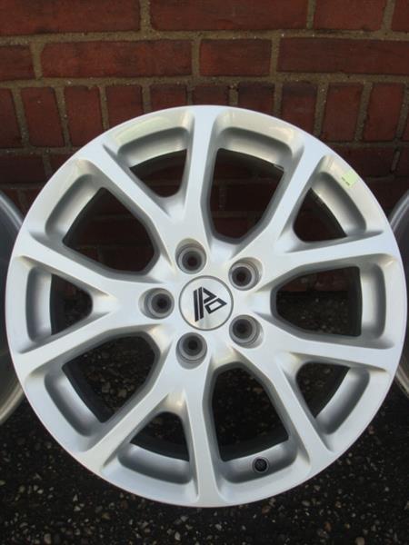 Grote foto 17 inch originele jeep velgen steek 5x110 auto onderdelen banden en velgen