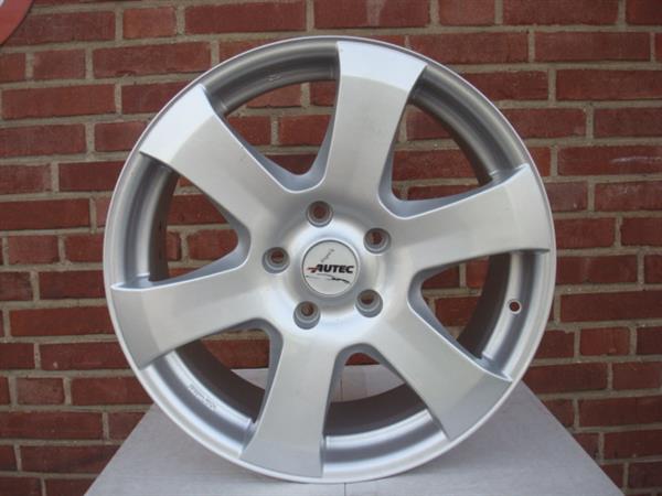 Grote foto 18 inch autec 5x120 8.0 j et55 naaf 65 1 auto onderdelen banden en velgen