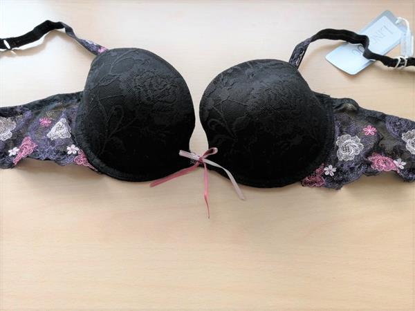 Grote foto chique zwarte bh van lingadore 75b tot 85e kleding dames ondergoed en lingerie merkkleding