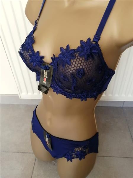 Grote foto bh met slip in prachtig marineblauw voor d cups kleding dames ondergoed en lingerie