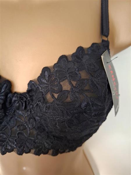 Grote foto zwarte bh met heel chique kant 75b kleding dames ondergoed en lingerie