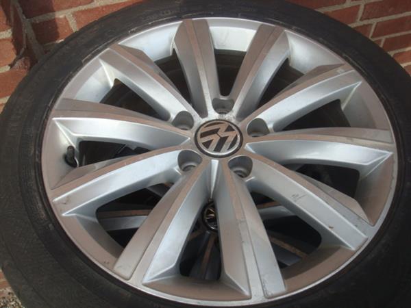 Grote foto 17 inch origineel highline velgen vw passat golf auto onderdelen banden en velgen