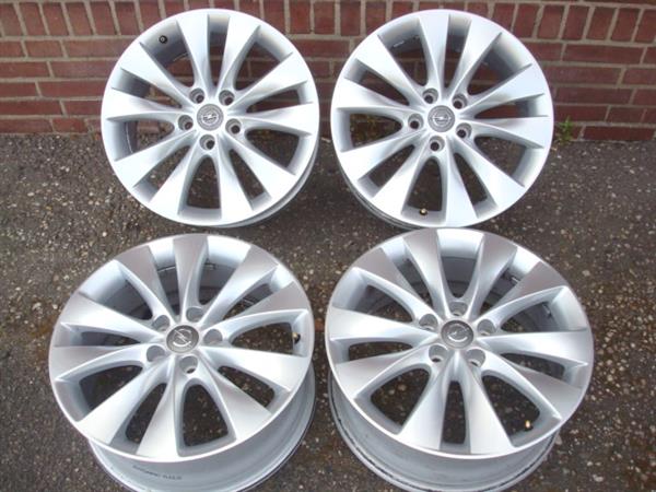 Grote foto 18 inch originele gtc opel velgen steek 5x115 auto onderdelen banden en velgen