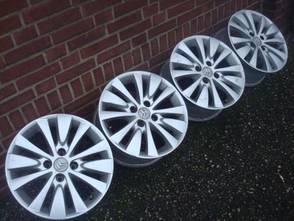 Grote foto 16 originele citroen c4 picasso 3008 5008 4x108 auto onderdelen banden en velgen