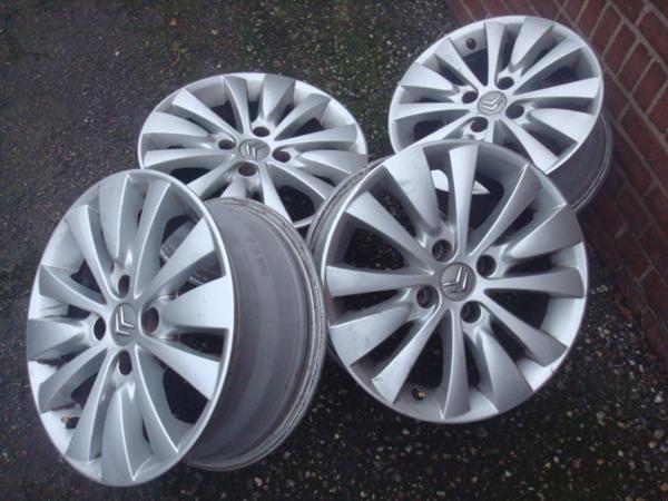 Grote foto 16 originele citroen c4 picasso 3008 5008 4x108 auto onderdelen banden en velgen