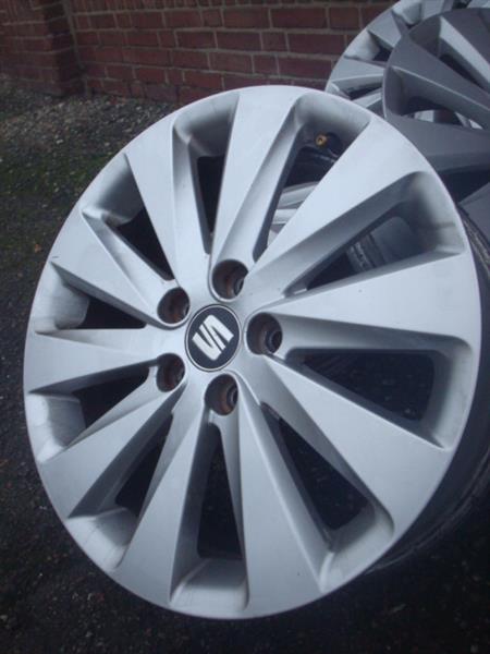 Grote foto 16 originele seat arona 16 inch velgen steek 5x100 auto onderdelen banden en velgen