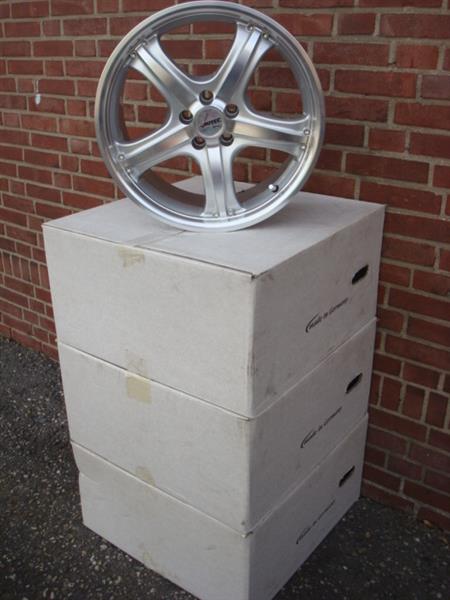 Grote foto 17 inch autec velgen niewu set steek5x100 auto onderdelen banden en velgen