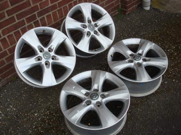 Grote foto 17 inch originele opel velgen steek 5x115 auto onderdelen banden en velgen