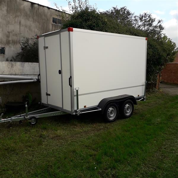 Grote foto aanhangwagen trailer auto diversen aanhangers