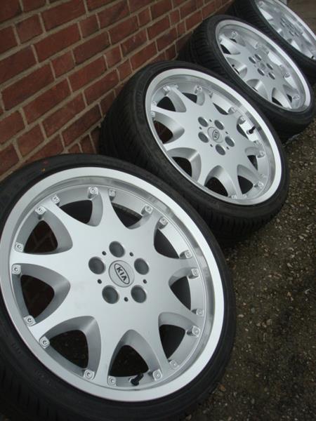 Grote foto 19 inch kia velgen en banden steek 5x114 3 auto onderdelen banden en velgen