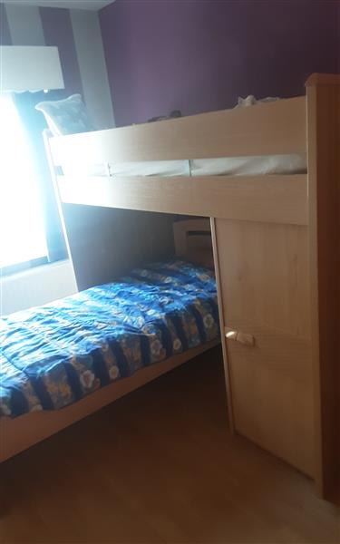 Grote foto hoogslaper met extra bed en kast onder te koop huis en inrichting bedden